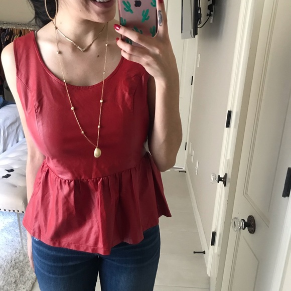Faux leather red peplum top with open back - Picture 3 of 3